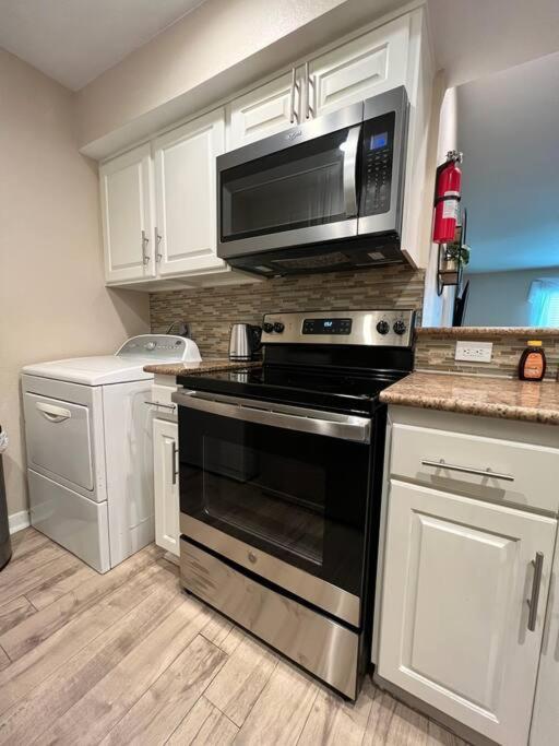 Beautiful/Spacious 2 Bedroom Houston Near Galleria Εξωτερικό φωτογραφία