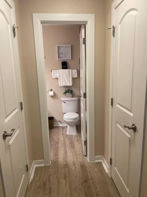 Beautiful/Spacious 2 Bedroom Houston Near Galleria Εξωτερικό φωτογραφία